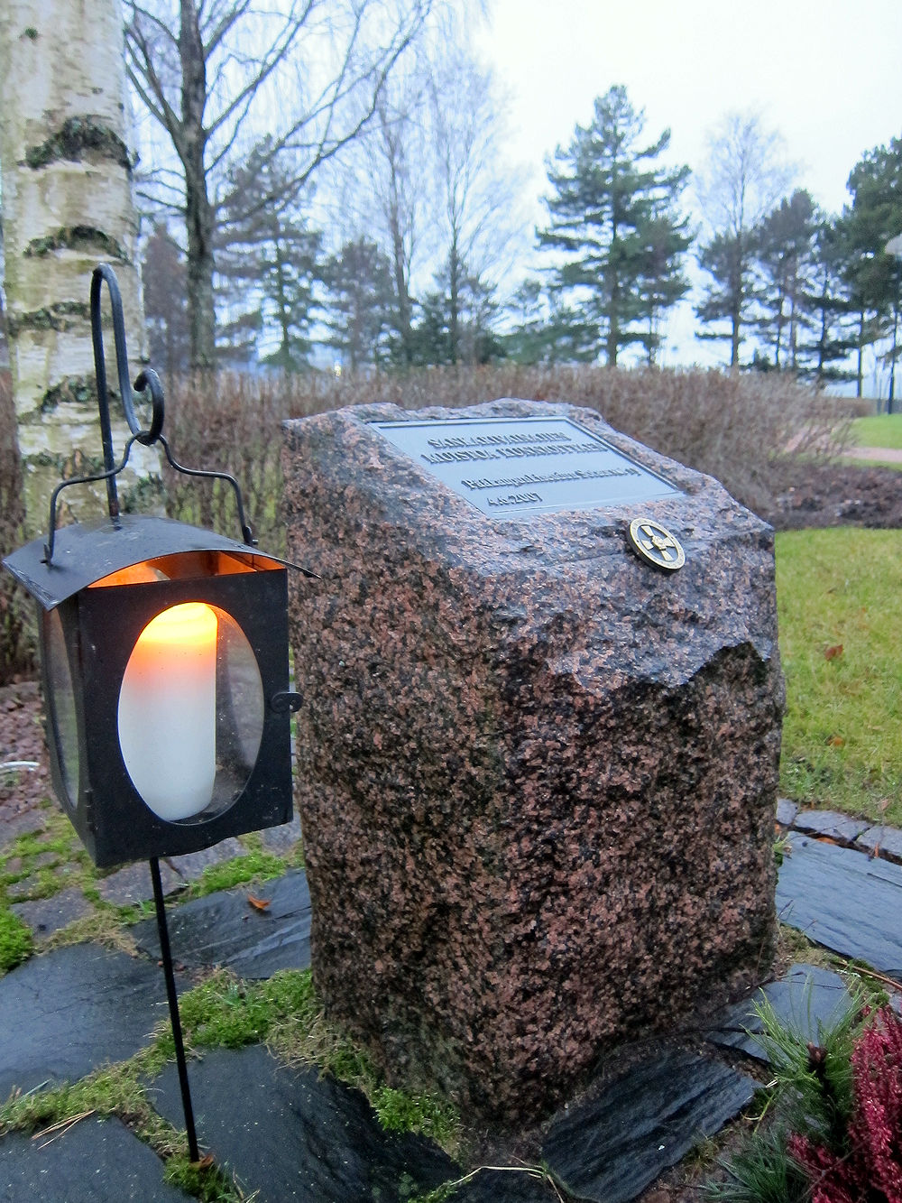 muistelukivi